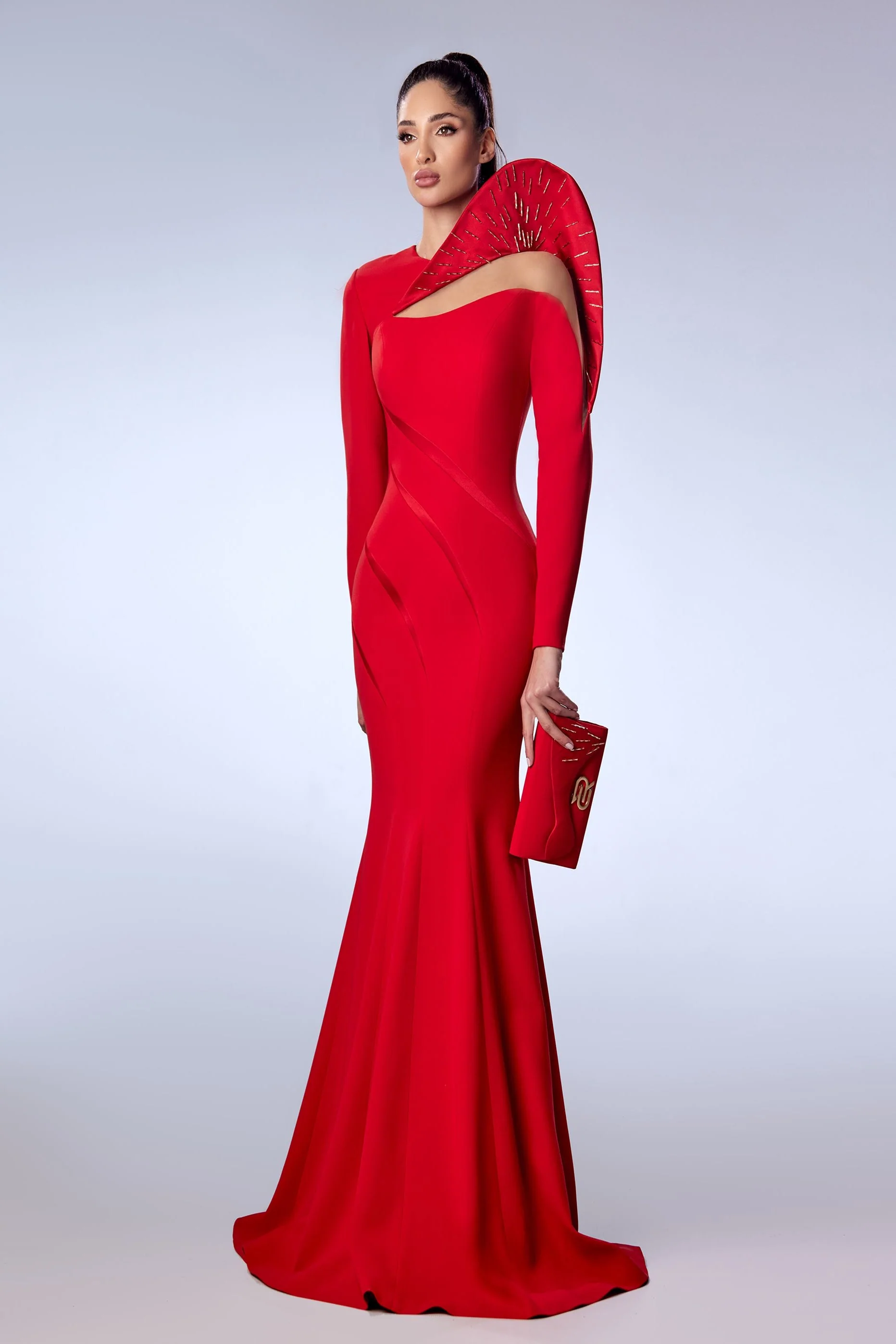 Reverie Couture FW68 - Fashion Us
