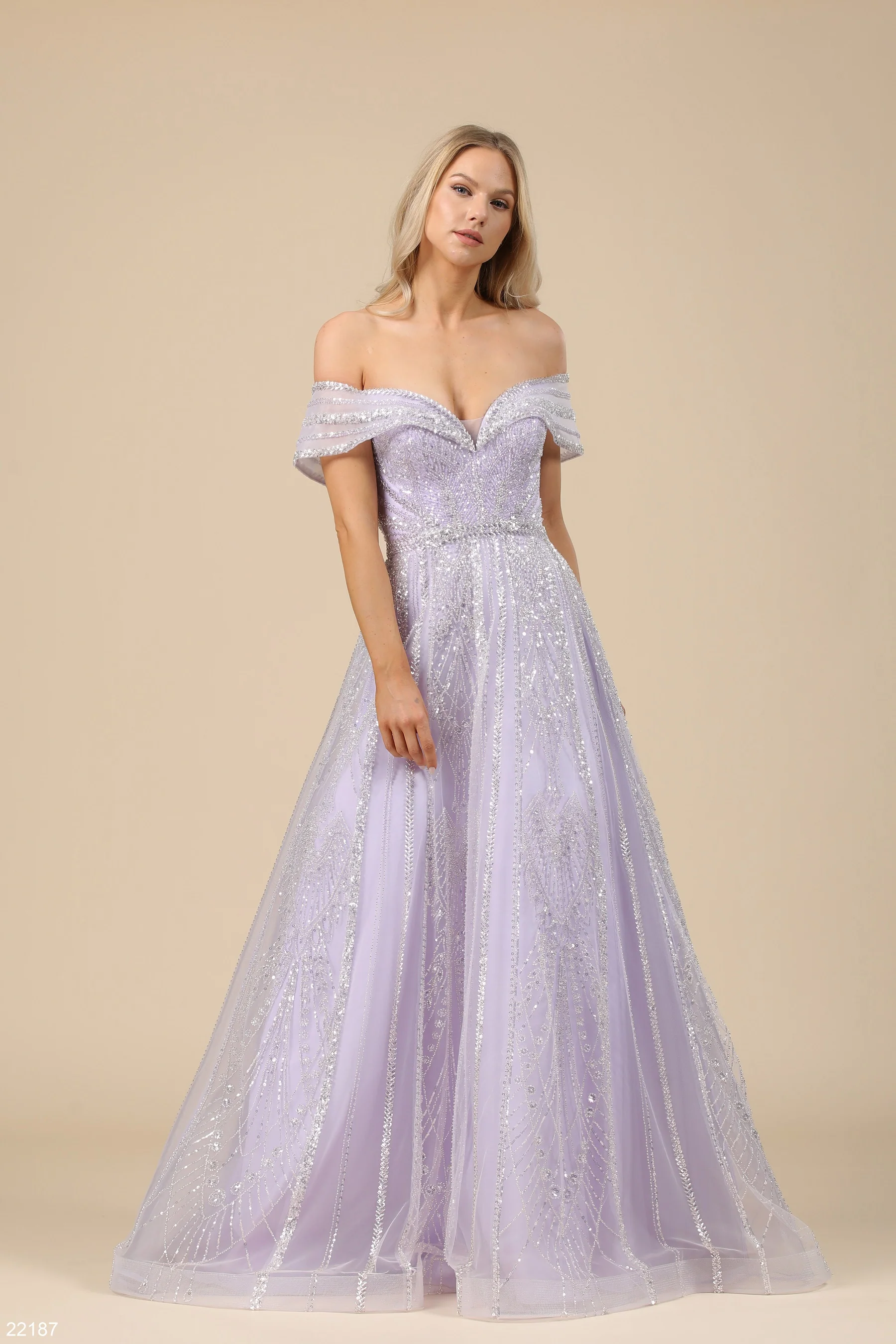 DELLA COUTURE 22187 - Fashion Us