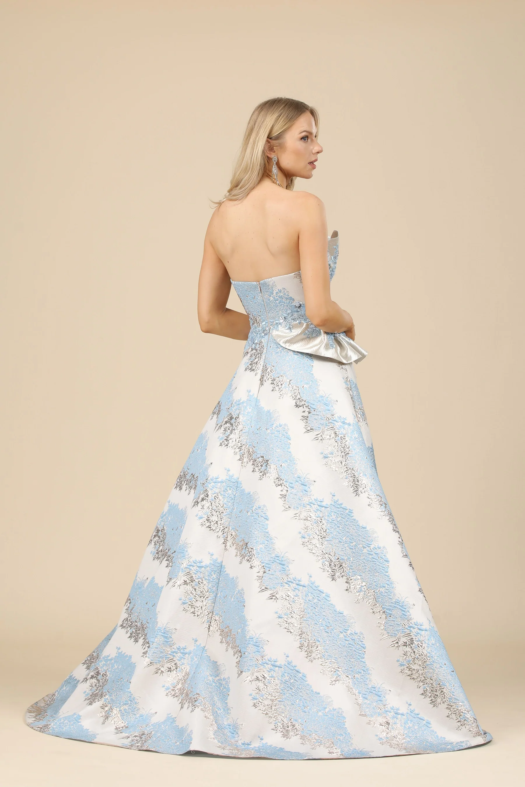DELLA COUTURE 32006 - Fashion Us