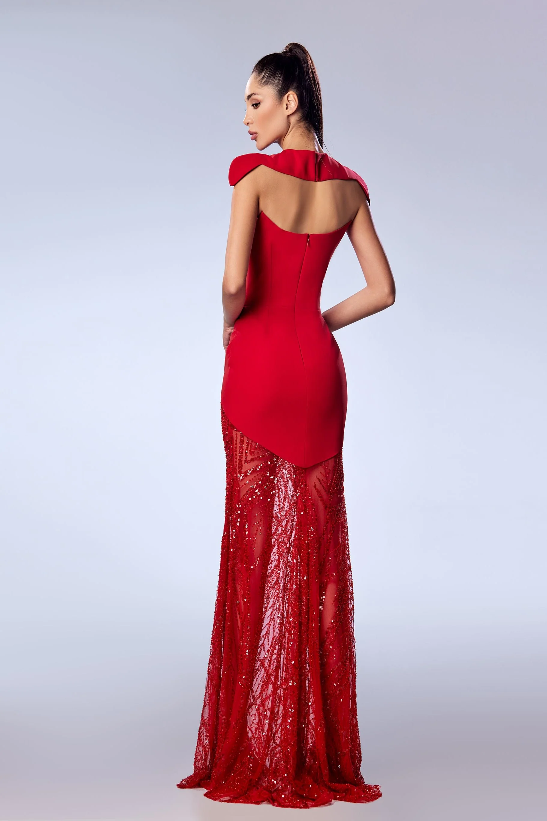 Reverie Couture FW69 - Fashion Us