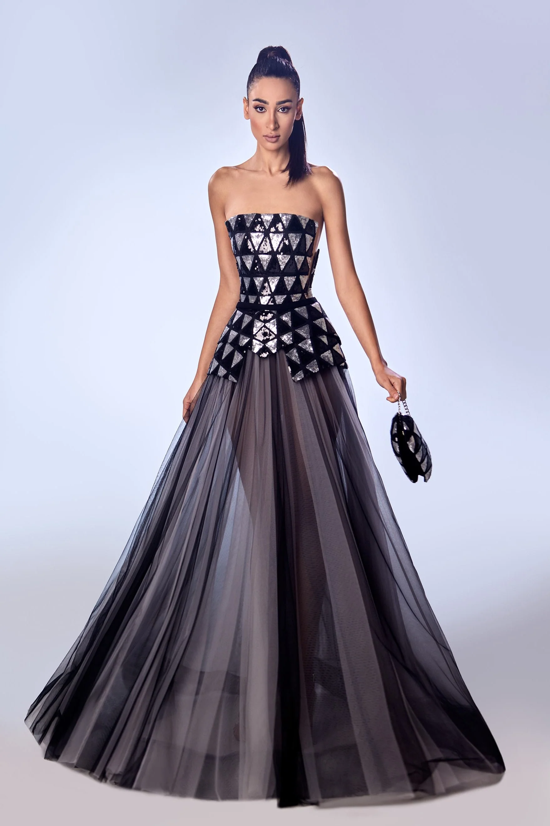 Reverie Couture FW60 - Fashion Us