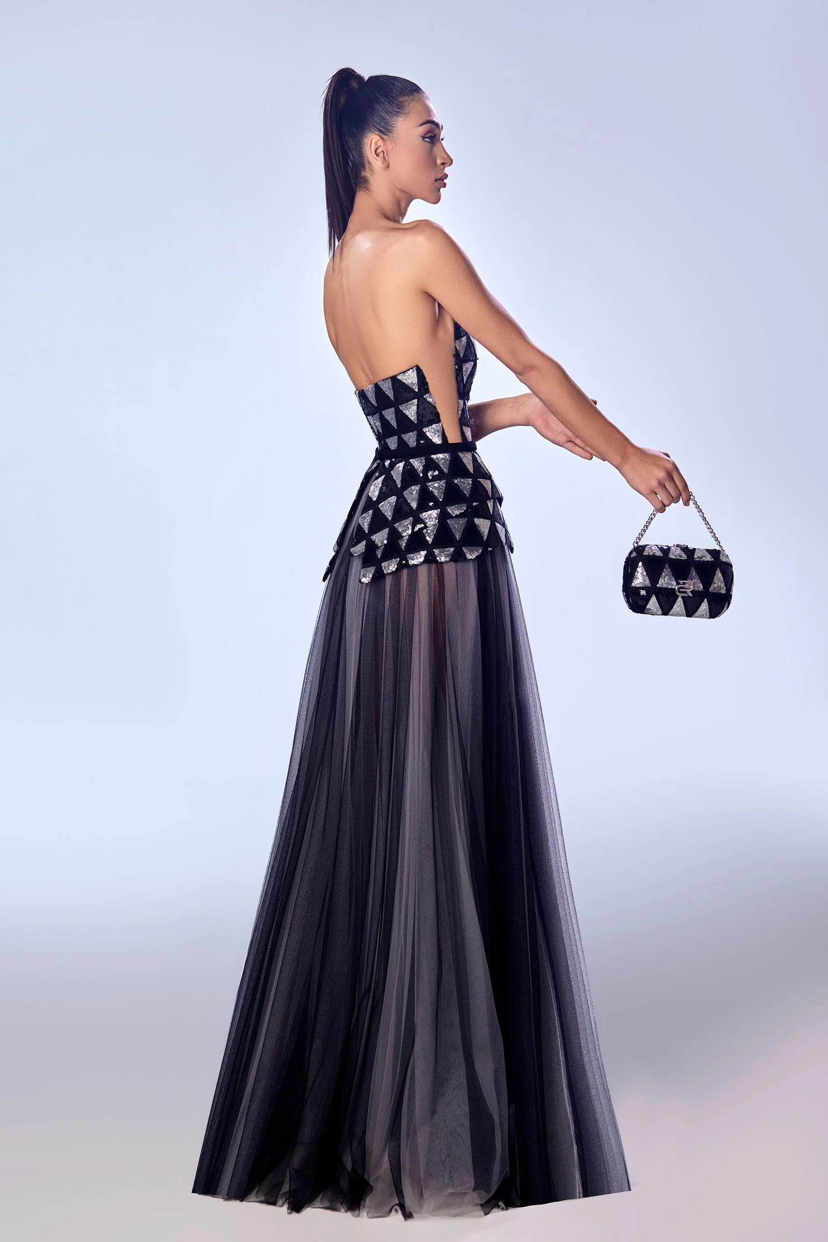 Reverie Couture FW60 - Fashion Us